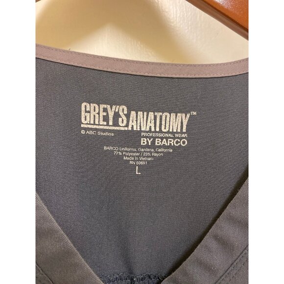 Grey’s Anatomy Charcoal Grey Scrub Uniform Set Size Large & Medium Petite Pants - Picture 3 of 9